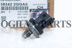 Fits For Hyundai Kia Genesis Fuel Injection Rail Pressure Sensor 35342-2GGA0 OME
