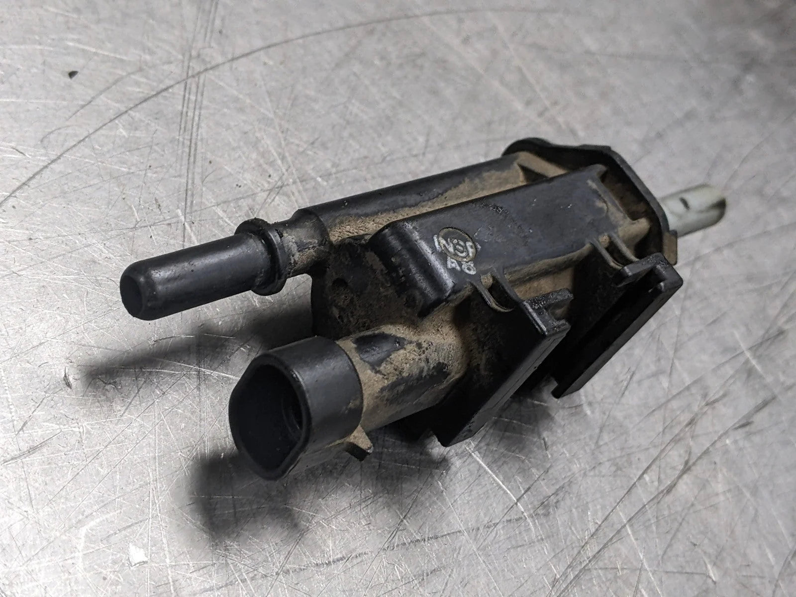 EVAP Purge Valve For 07-08 Chevrolet Avalanche 5.3 12597341 CHEVROLET [3]