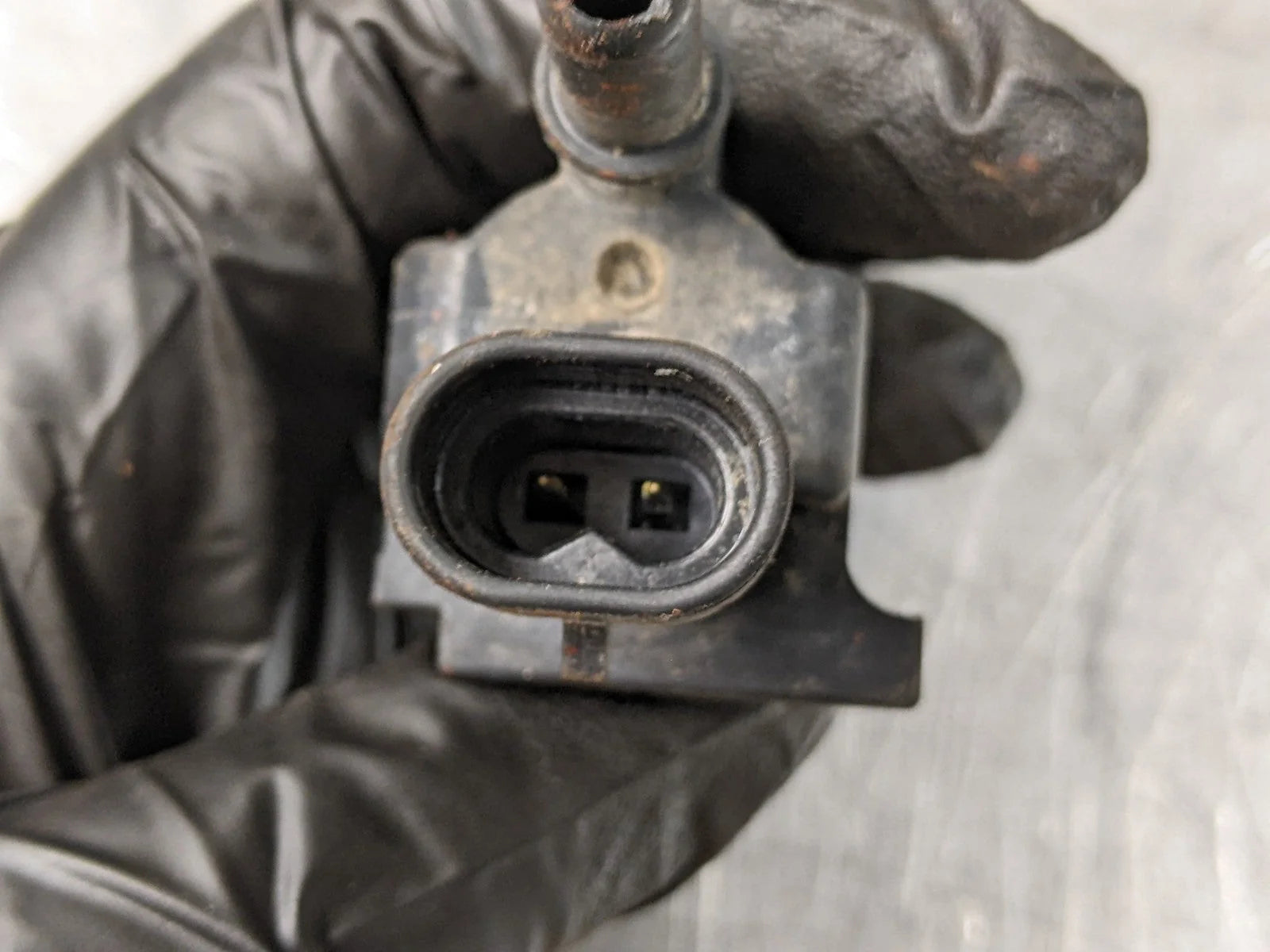 EVAP Purge Valve For 07-08 Chevrolet Silverado 2500 HD 6.0 12597341 CHEVROLET [4]