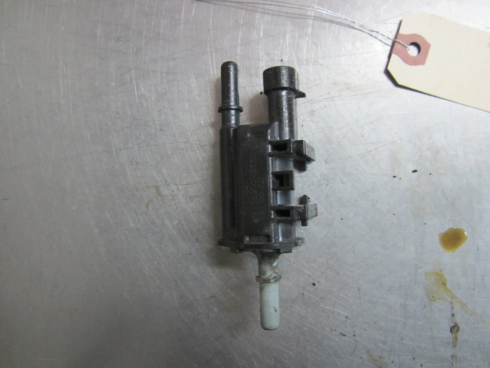 EVAP Purge Valve For 07-08 GMC Yukon XL 1500 Denali 6.2 12597341 GMC [1]