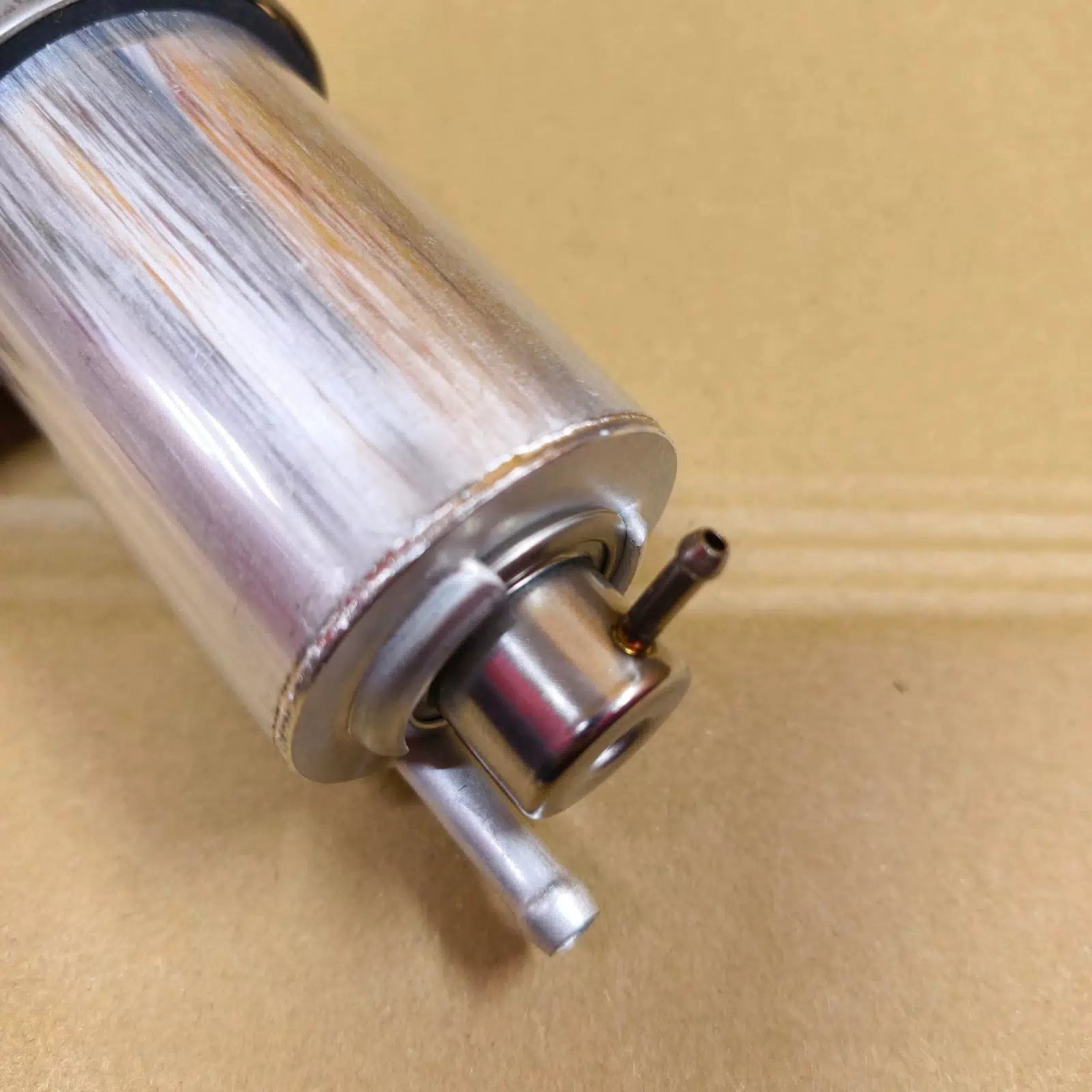 Fuel Filter+Fuel Pressure Regulator For BMW E65 E66 745Li 745i 750Li 16126750475 6B93BC-57 [2]