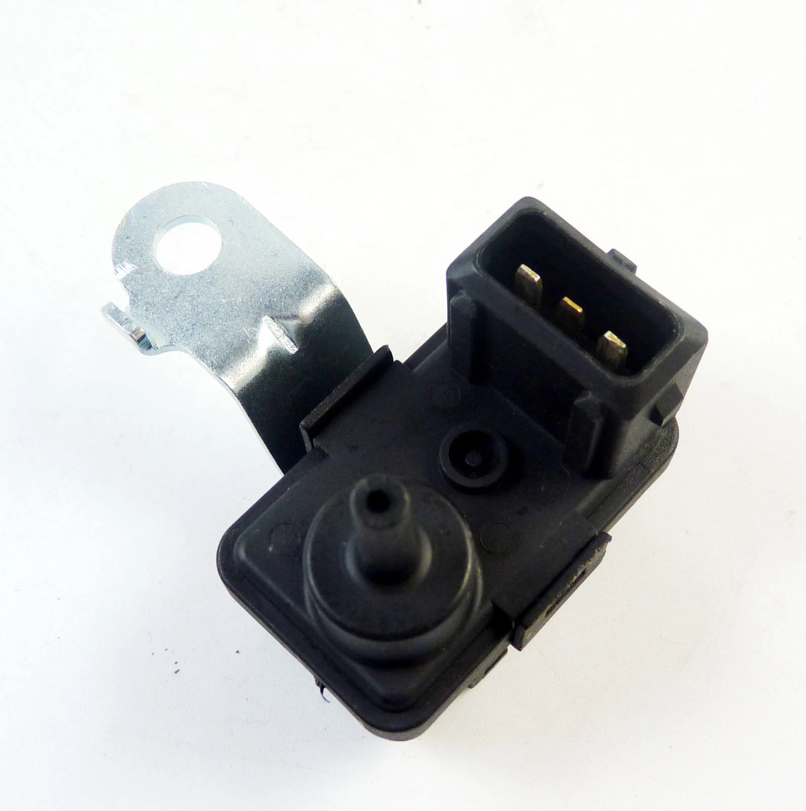 Pressure MAP Sensor For Mitsubishi Mirage 1.5L Eagle Summit Colt MD178243 6B93BC-57