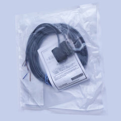 1pcs Omron E3Z-T61 /E3ZT61 Photoelectric Sensor Switch 6B93BC-57
