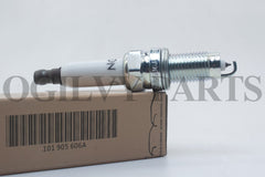 4PC   IZKR7B Iridium For Audi Porsche Volkswagen Spark Plug 101905606A