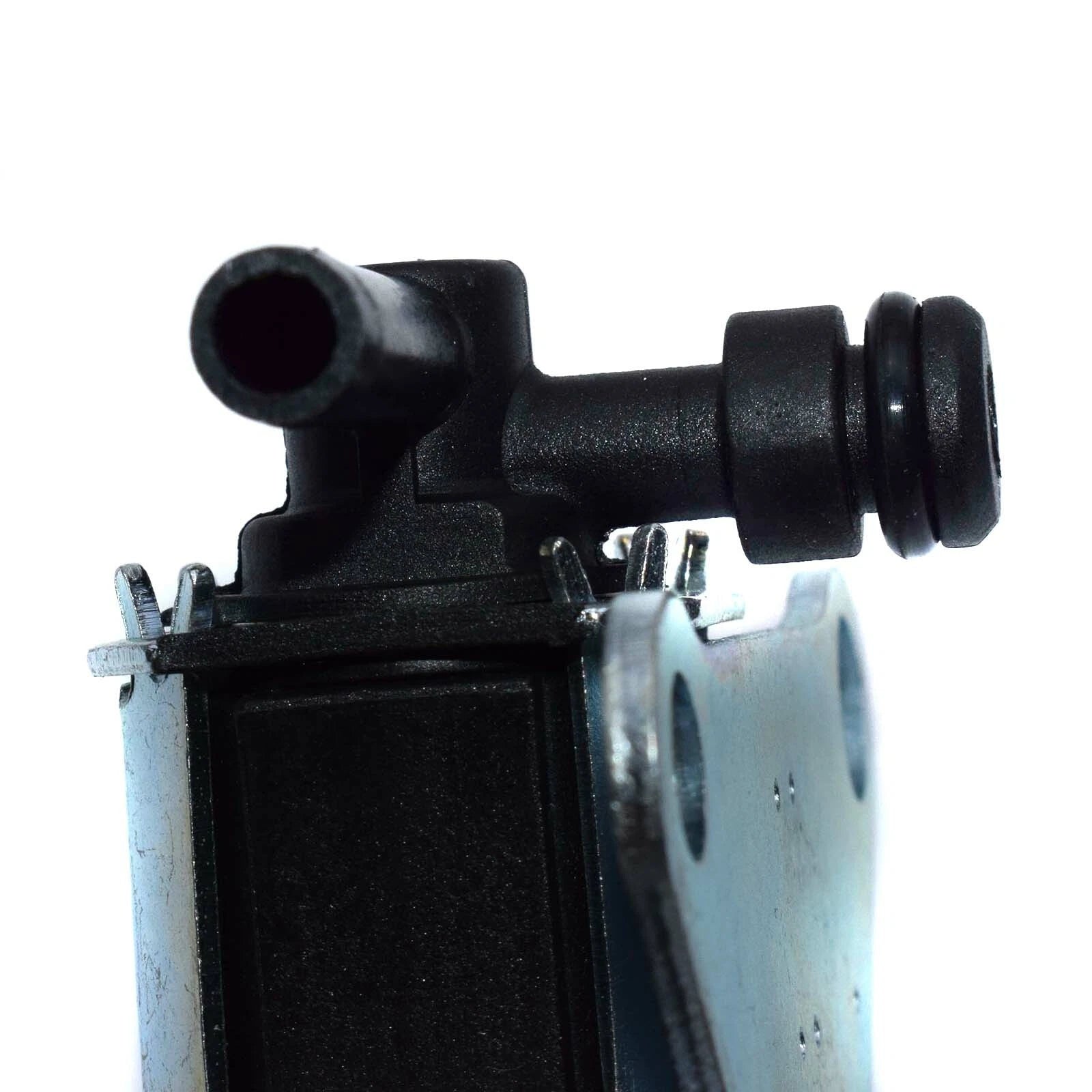 14930-EN200 Vapor Canister Purge Solenoid For Nissan Versa 2007-12 K5T46695 6B93BC-57