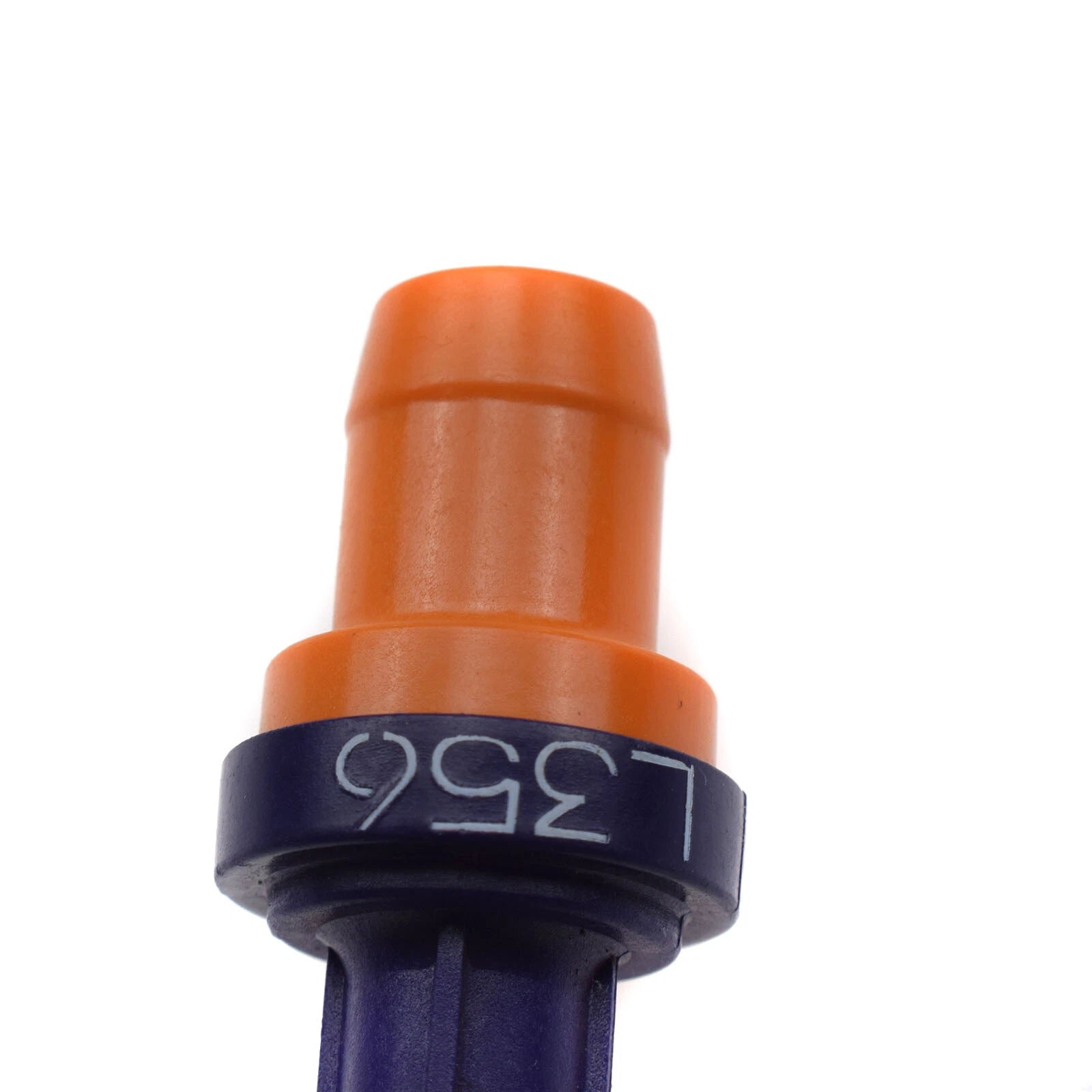 PCV Valve 110075J70 L3K913890 1100-75J70 for 2006-2013 Mazda 3 / 6 / CX-7 6B93BC-57