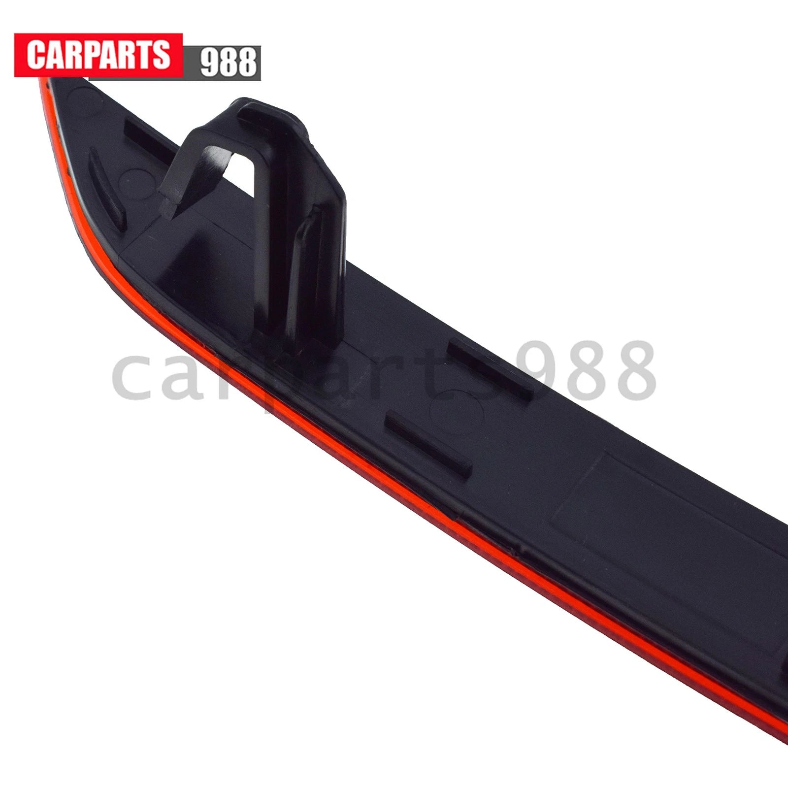 Left Side Rear Bumper Reflector For Volvo XC60 2018 2019 2020 2021-2024 31656677 6B93BC-57
