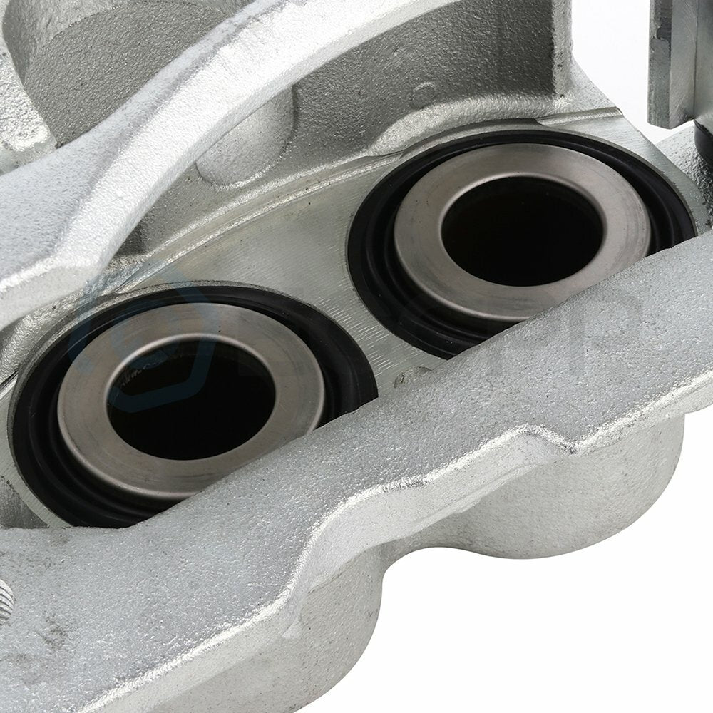 Front Brake Calipers Brake Pads Set 6Pcs  Set For 2003-2005 GMC Savana 2500 6B93BC-57