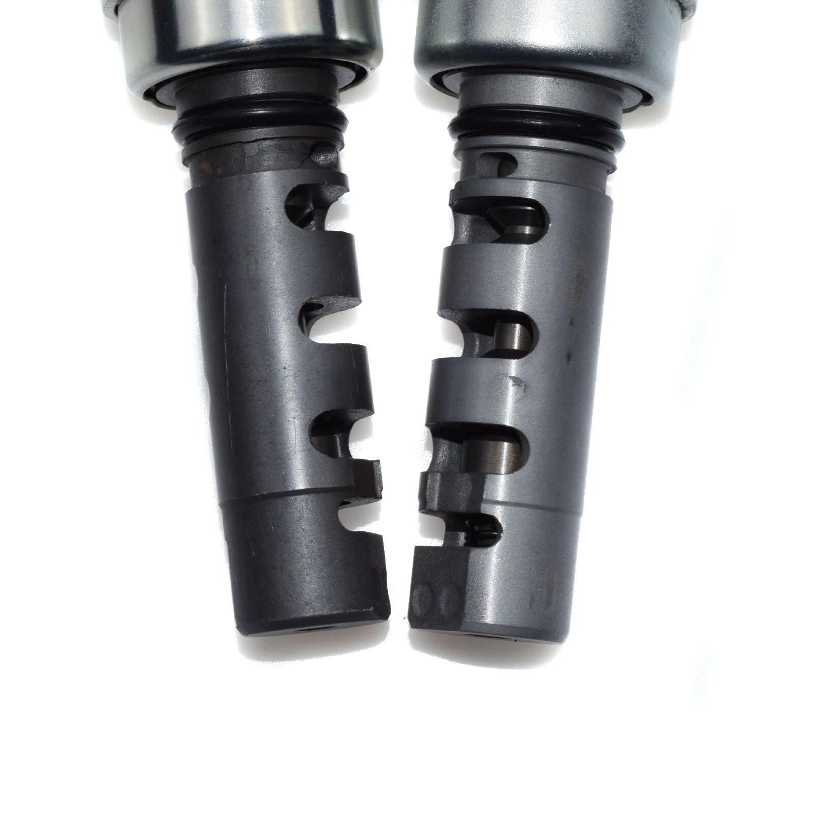 L&R VVT Oil Control Variable Valve Timing Solenoid For Lexus Toyota 3.0 3.3L V6 6B93BC-57