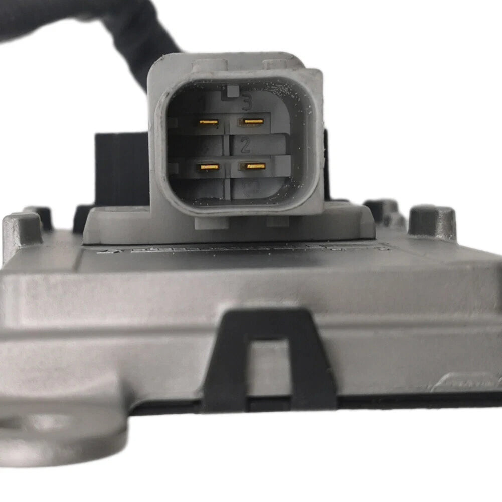 Nox Sensor 29655-84330 5WK97305 Fits for Hyundai E-County 08EM 24V Truck 6B93BC-57
