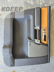 10-13 Land Rover LR4 Driver and passenger front & Left Interior door panel LAND ROVER