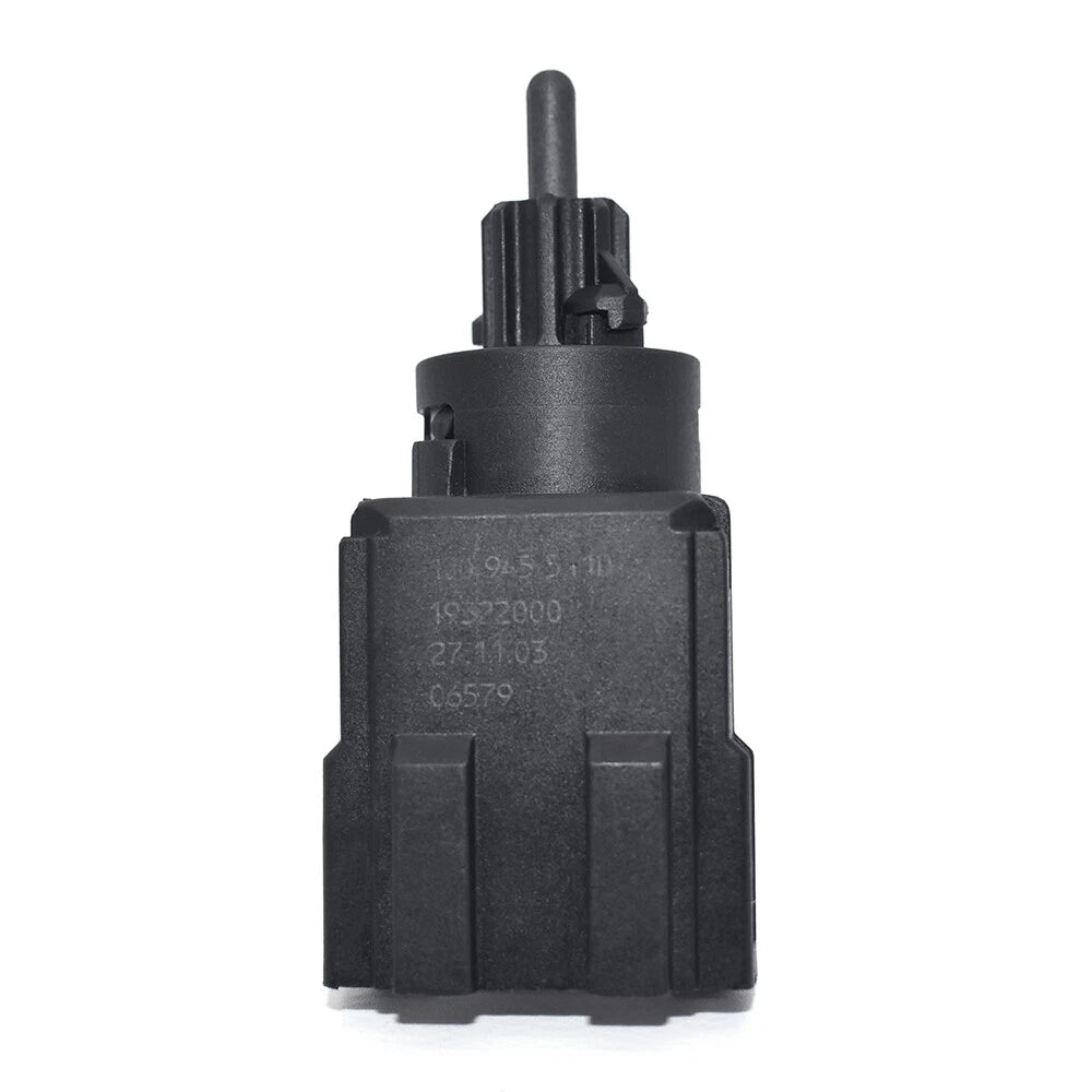 Brake Light Stop Switch For VW MK4 Golf Lupo Touareg Audi A3 TT 1J0945511B 6B93BC-57