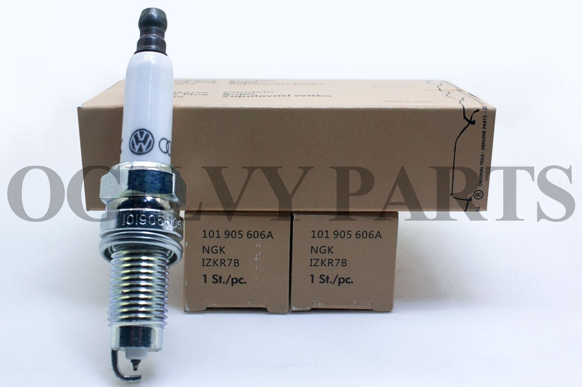 4PC   IZKR7B Iridium For Audi Porsche Volkswagen Spark Plug 101905606A