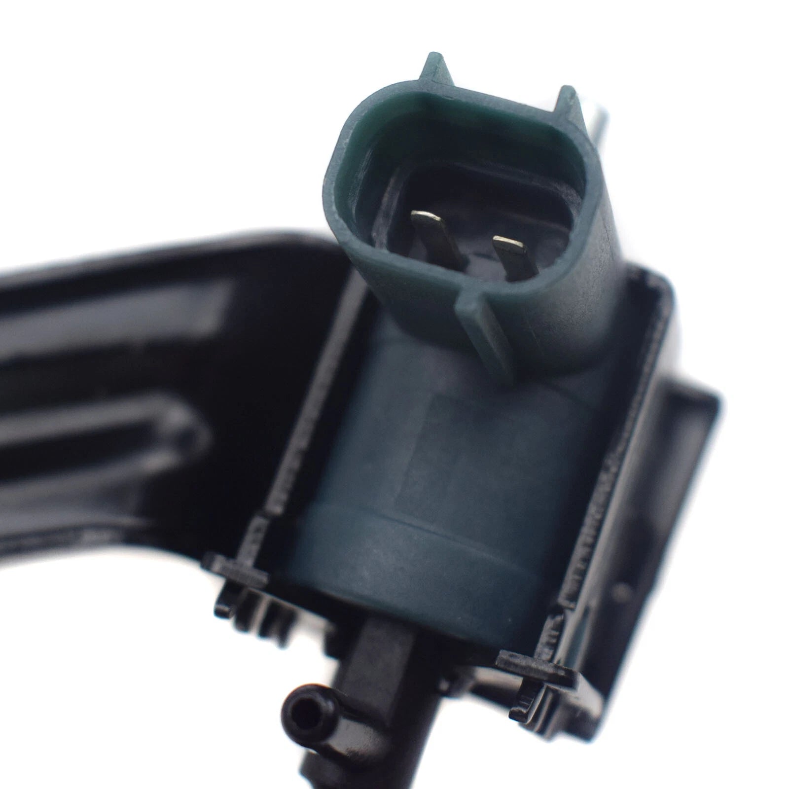 Vacuum Switching Solenoid Valve W/ Connector For Camry Solara Celica Rav4 2.2L 6B93BC-57