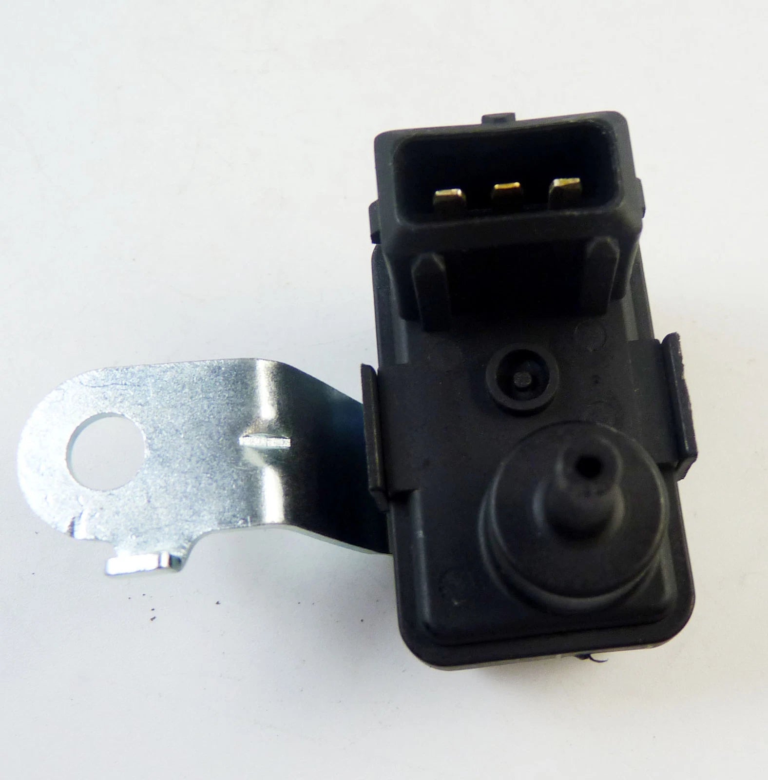 Pressure MAP Sensor For Mitsubishi Mirage 1.5L Eagle Summit Colt MD178243 6B93BC-57