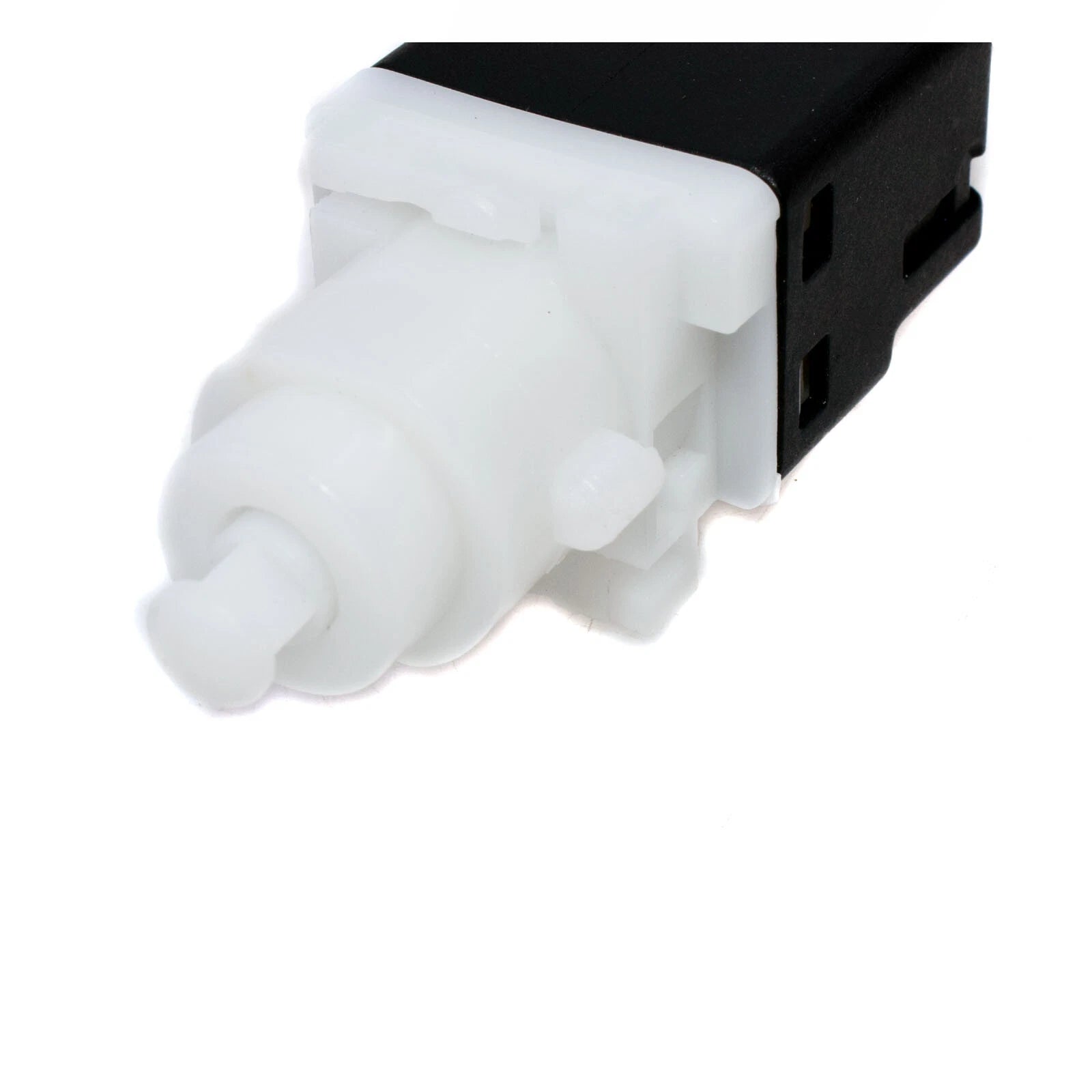 46840510 Brake Light Switch For FIAT ALFA ROMEO LANCIA PEUGEOT BOXER 60669020 6B93BC-57