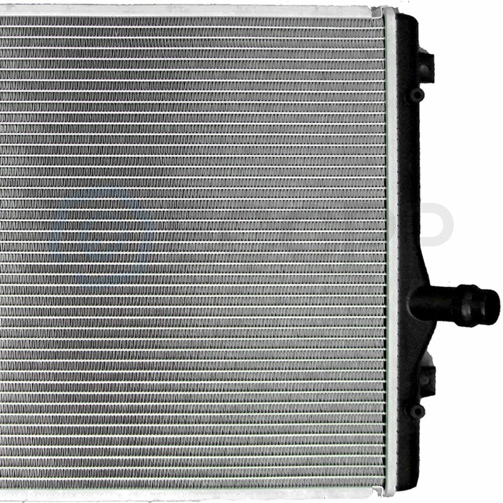 Fit for 2006-2010 2011 2012 2013 Audi A3 Cooling Fan & 2822 Radiator Kit 6B93BC-57
