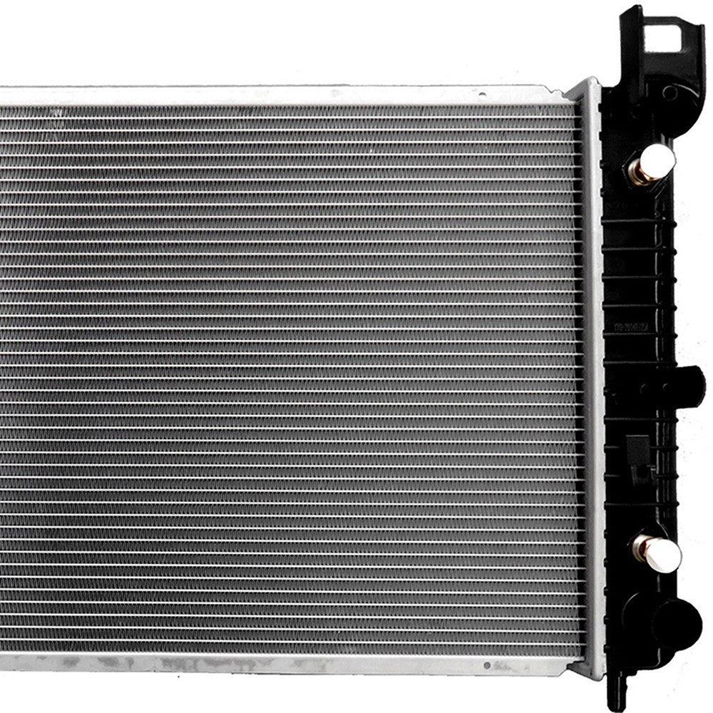 Aluminum Radiator & Condenser Cooling Kit For 2002-2006 Chevrolet Avalanche 1500 6B93BC-57