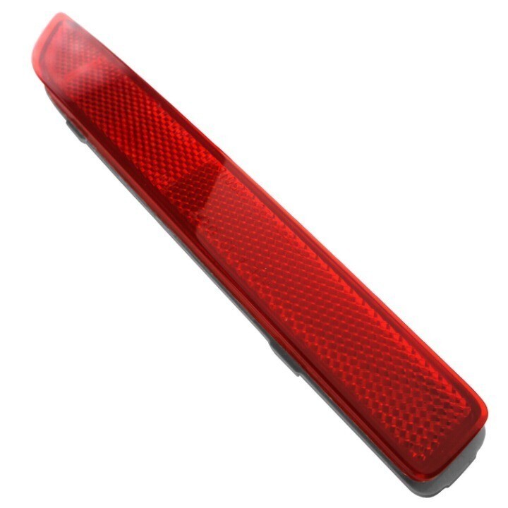 1PC  Rear Bumper Reflector RH Driver Side 26560-8990B Fits Nissan Leaf Murano