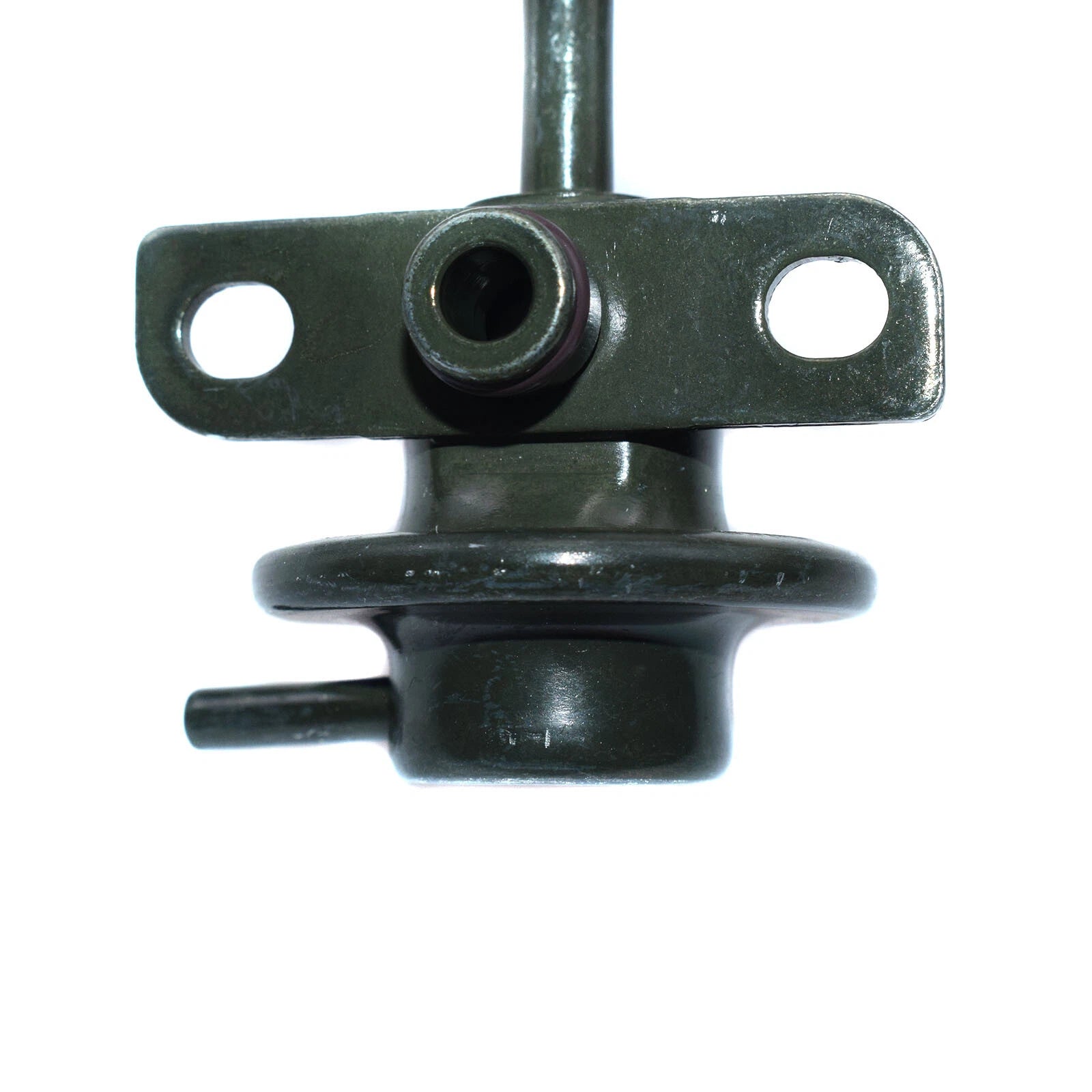 Fuel Injection Pressure Regulator 2328075020 for 1994-2004 Toyota Tacoma 2.7L-L4 6B93BC-57
