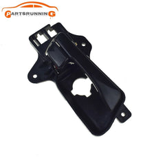 826202L000 Front RH Bright Black Inner Door Handle For Hyundai Elantra Hatchback 6B93BC-57