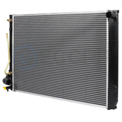 Radiator For 2005-2006 Toyota Sienna with Universal Oil Hose Clamps Kit