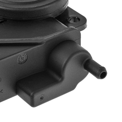 PCV Valve Oil Separator For Audi Q7 S6 S8 Quattro VW Touareg 4.2L 5.2L 079103464 6B93BC-57